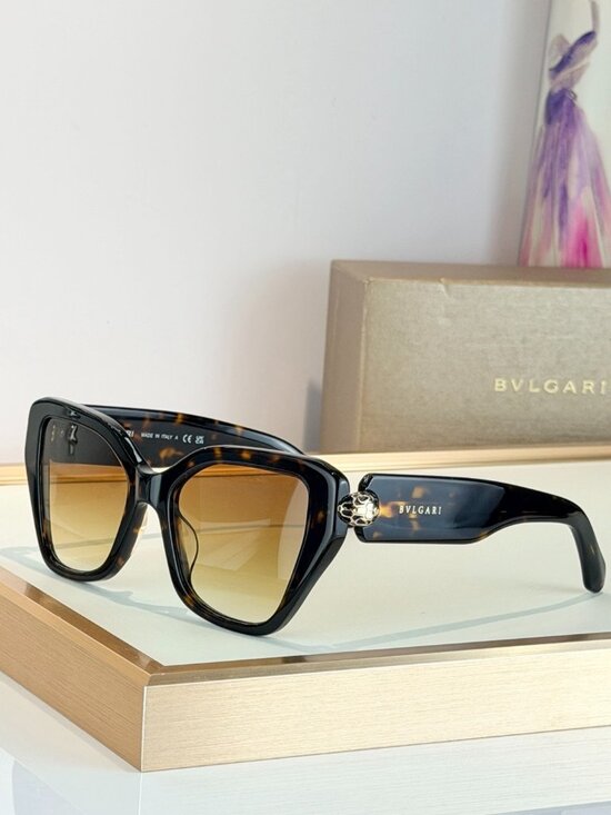 Bulgari Tortoiseshell Gradient Cat-Eye Sunglasses - Brown